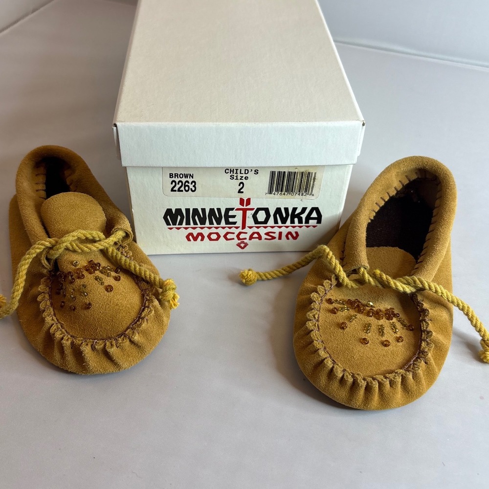 Minnetonka Moccasins Child Size 2 Brown Beaded Suede Soft Sole Infant Baby Shoes